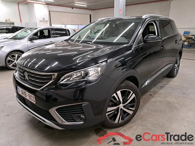 PEUGEOT - PEU 5008 1.2 PureTech 130PK Allure With Claudia Leather Heated Seats & Two Removable Seats & VisioPark II & Drive Assist & Safety Plus  * PETROL *