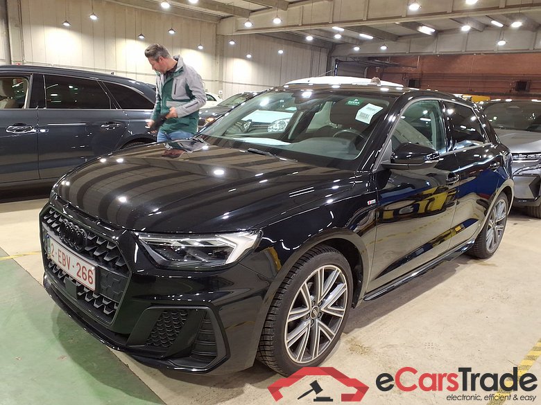 AUDI A1 SPORTBACK 1.0 25 TFSI S TRONIC S LINE B.E.