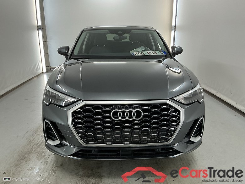 AUDI Q3 Sportback 1.5 35 TFSI S LINE S TRONIC BUSINESS ED #2
