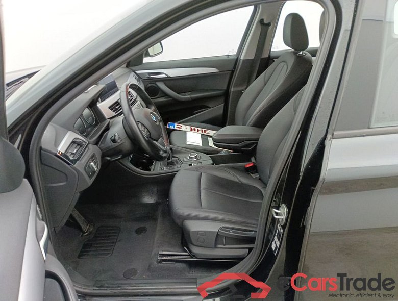 BMW X1 sDrive18dA (100 kW) 5d #3