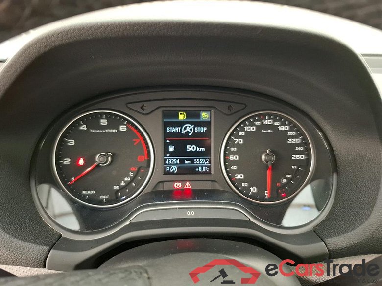 AUDI Q2 / 2020 / 5P / SUV 35 TFSI 150 S Tronic Design #6