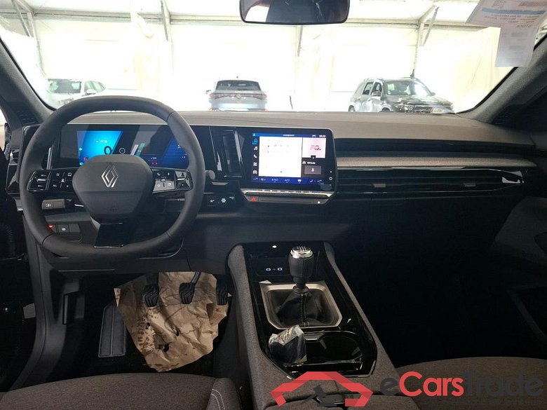 RENAULT Austral / 2022 / 5P / Crossover evolution mild hybrid advanced 130 -24 #5