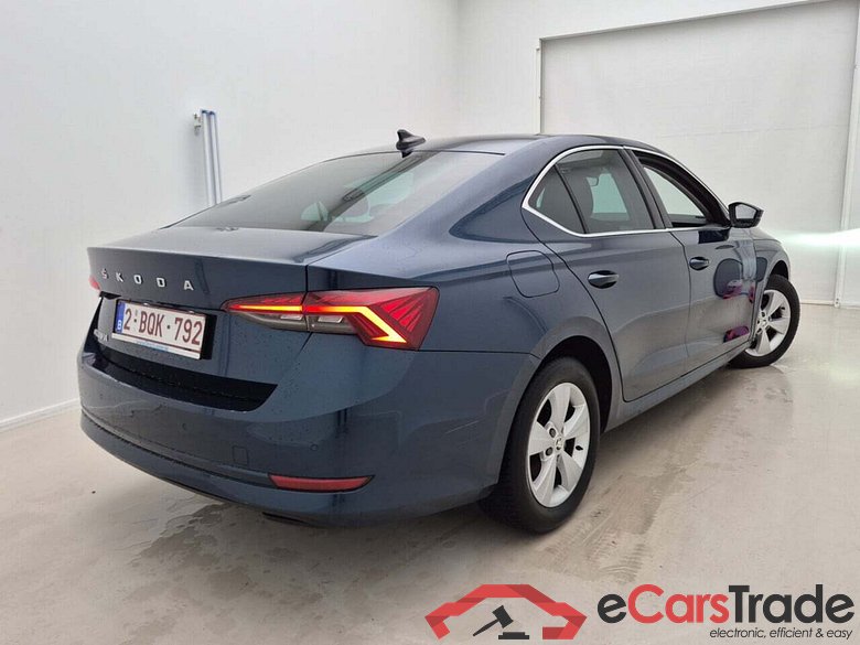 SKODA OCTAVIA 1.0 TSI CLEVER #2