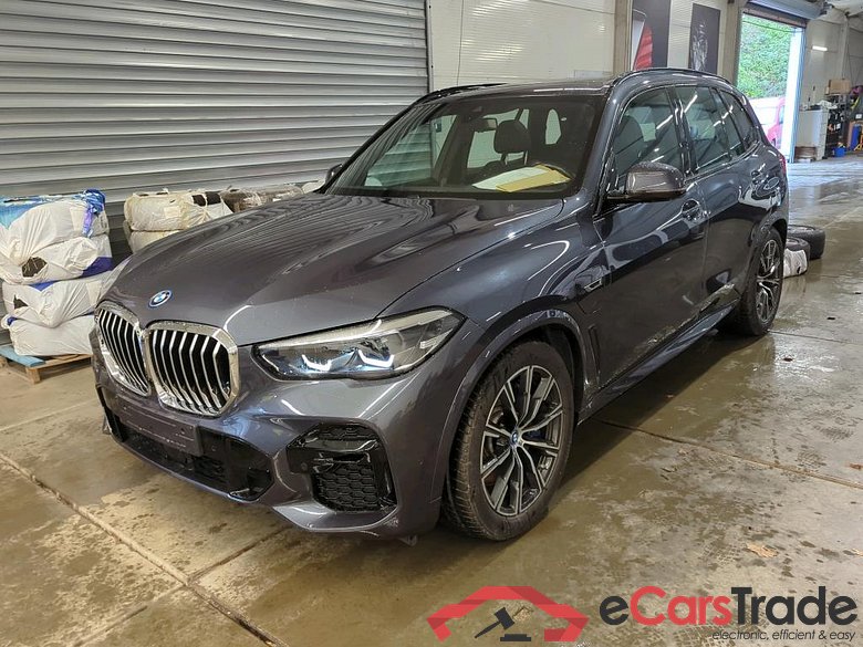 Baureihe X5 xDrive 45 e M Sport 3.0 290KW AT8 E6d #1