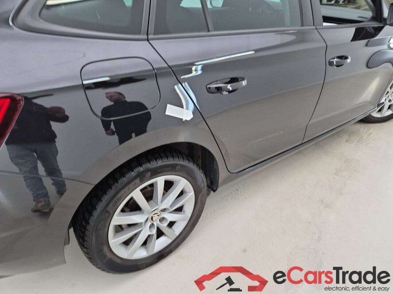 SKODA SCALA 1.0 TSI AMBITION #5