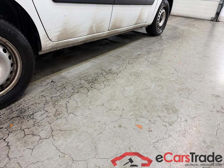 RENAULT KANGOO 1.5 Blue dCi Comfort #6