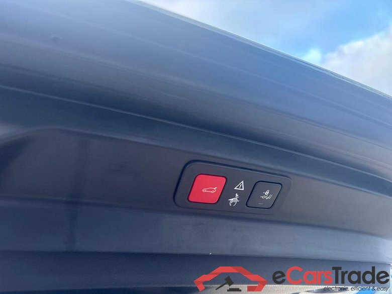 PEUGEOT 5008 1.2 PureTech GT (EU6.4) #5