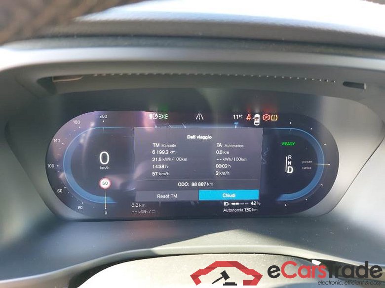 VOLVO C40 / 2021 / 5P / CROSSOVER RECHARGE TWIN PLUS #4