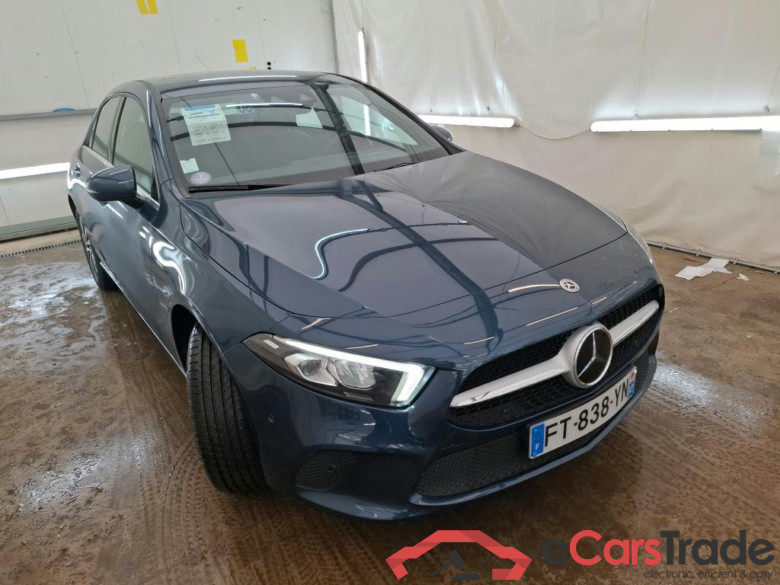 MERCEDES-BENZ Classe A Berline / 2018 / 4P / Berline A 250 e Business Line 8G-DCT #4