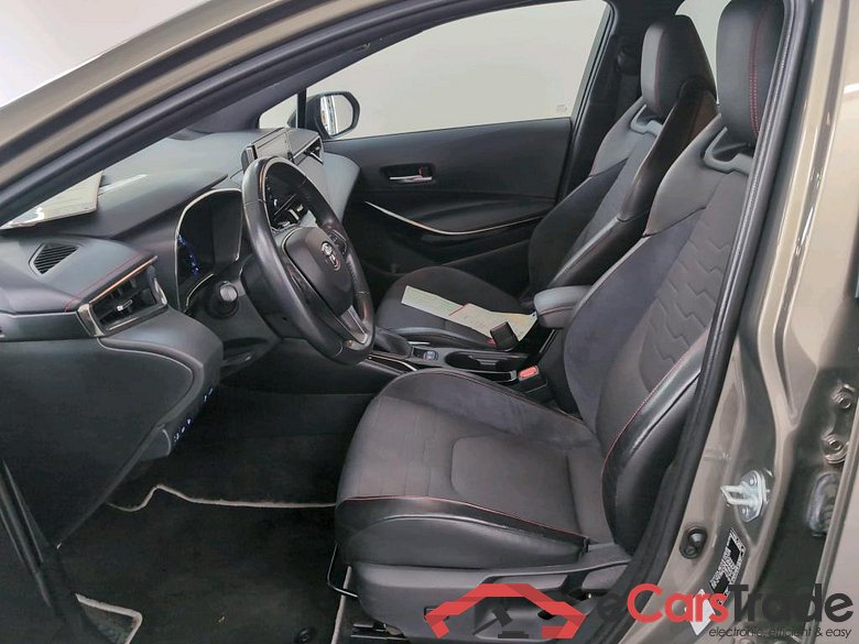 TOYOTA COROLLA TOURING SPORTS 1.8 HYBRID PREMIUM E-CVT #5