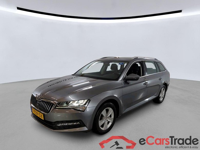 SKODA Superb Combi 110 kW #1