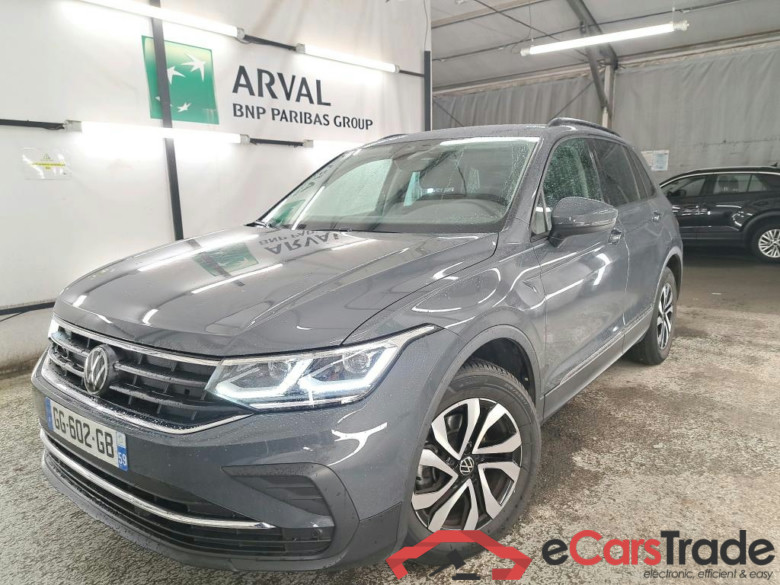 VOLKSWAGEN Tiguan / 2020 / 5P / SUV 1.5 TSI 130 BMV6 Active(SP) #1