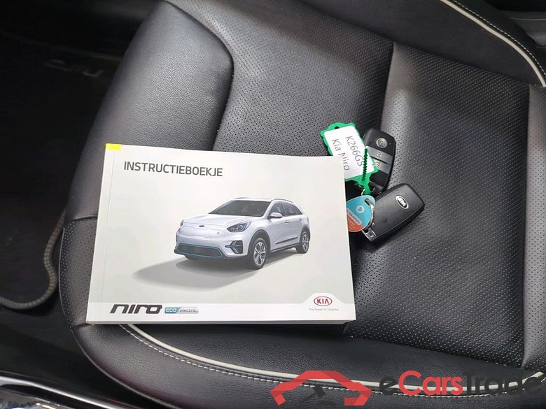 Kia e-Niro 64kWh ExecutiveLine 5d #4