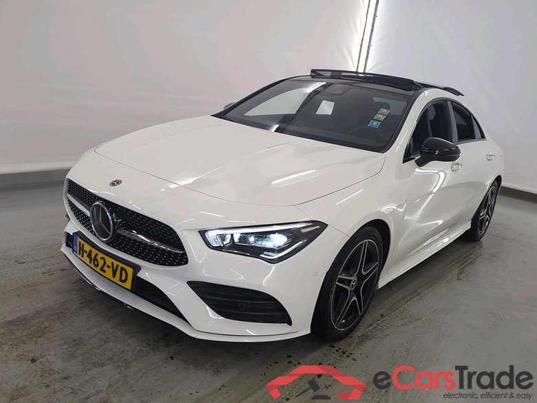 Mercedes-Benz CLA CLA 200 DCT Business Solution AMG 4d + Pano #1