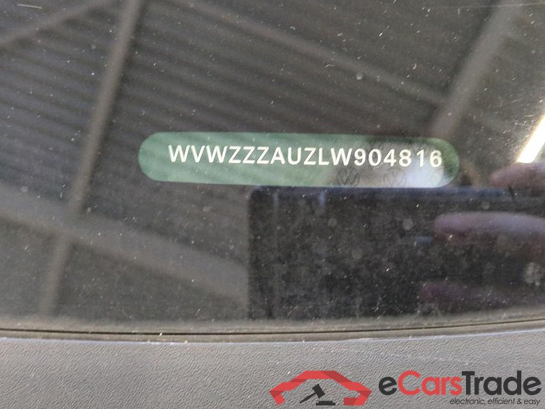 Volkswagen Golf E-DITION 2019 5d #6