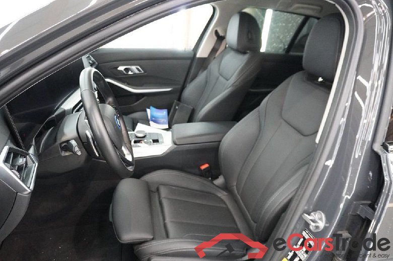 3 Touring 330 e 2.0 215KW AT8 E6d #4