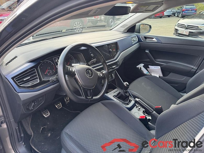 VOLKSWAGEN Polo Polo UNITED 1.0 OPF 70 kW (95 ch) 5 vitesses manuel #6