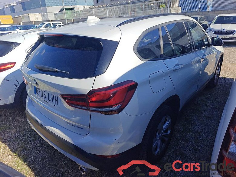 BMW X1 / 2019 / 5P / todoterreno sDrive18dA Corporate (AC4) #2