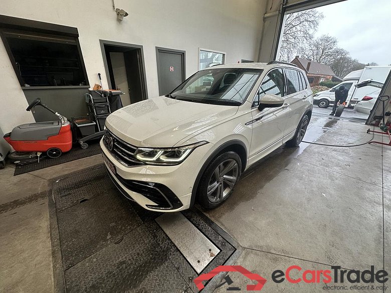 VOLKSWAGEN Tiguan Tiguan 2.0 TDi SCR 4Motion Life DSG