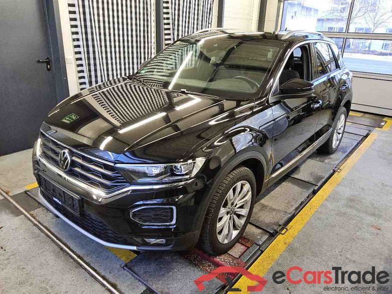 Volkswagen T-Roc (A11)(09.2017->2021) DE - SUV5 1.5 TSI EU6d, Sport OPF (EURO 6d), 2020 - 2022
