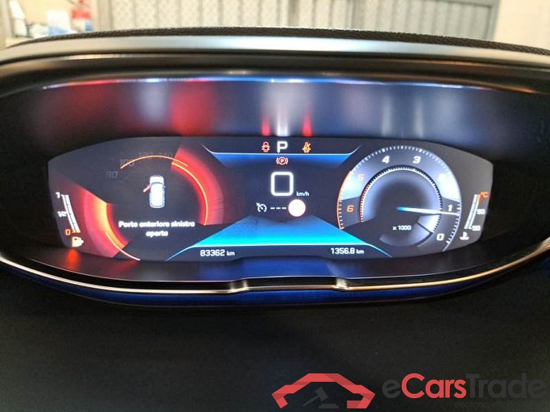 PEUGEOT 3008 / 2016 / 5P / SUV BLUEHDI 130 EAT8 SeS BUSINESS #4