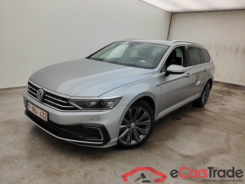 Volkswagen Passat Variant 1.4 TSI DSG6 GTE Business 5d