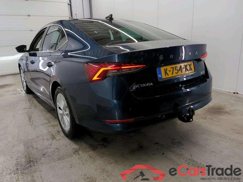 SKODA Octavia 1.0 e-TSI BnsEd.Plus #6