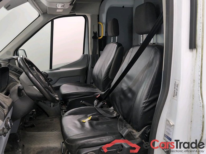 FORD TRANSIT 2T 350M FOU MWB HR DSL 2.0 TDCi L2H2 Trend STOCK #5