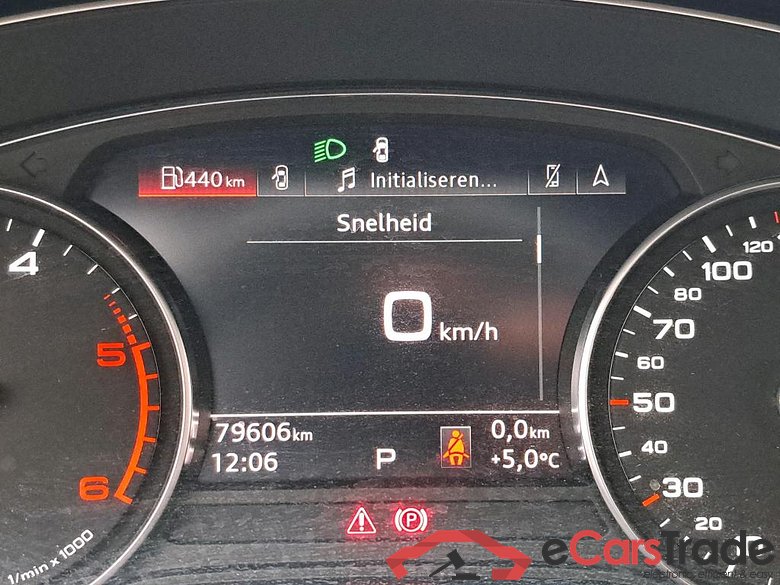 AUDI - AUD A4 AVANT 30 TDi 136PK S-Tronic Business Edition Pack Business & APS Front & Rear & Towing Hook #5