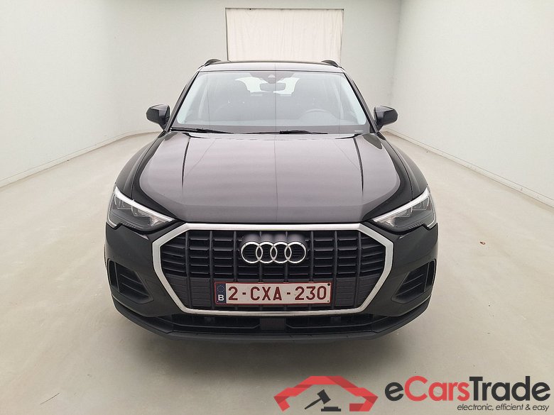 Audi, Q3 '18, Audi Q3 35 TDI S Tronic Bus. Ed. Attraction 5d