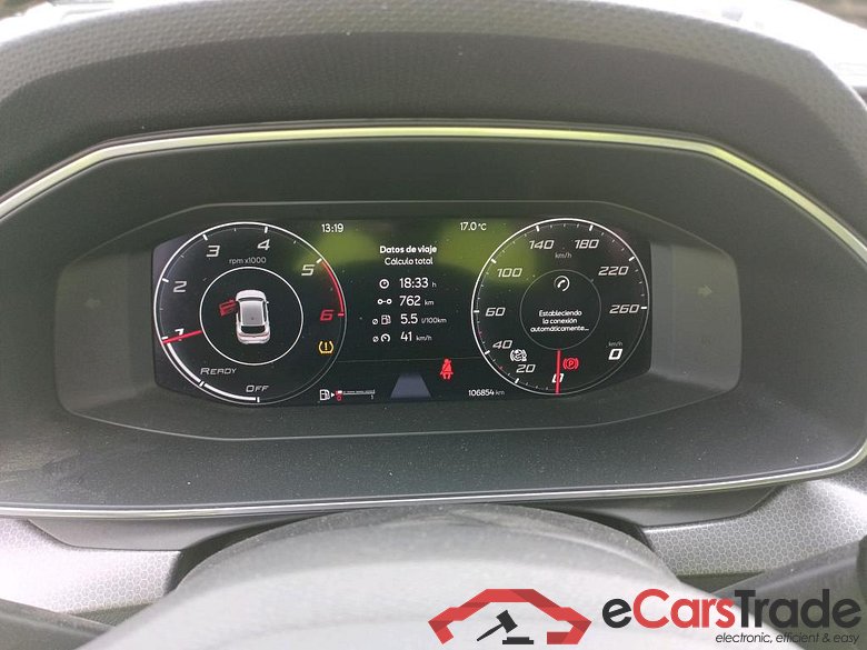 SEAT Nuevo León / 2020 / 5P / berlina con portón 2.0 TDI 85kW S&S Style Go(SP) #4