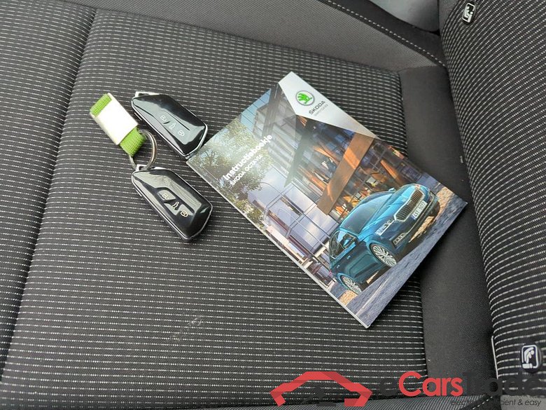 SKODA Octavia Combi 81 kW #6