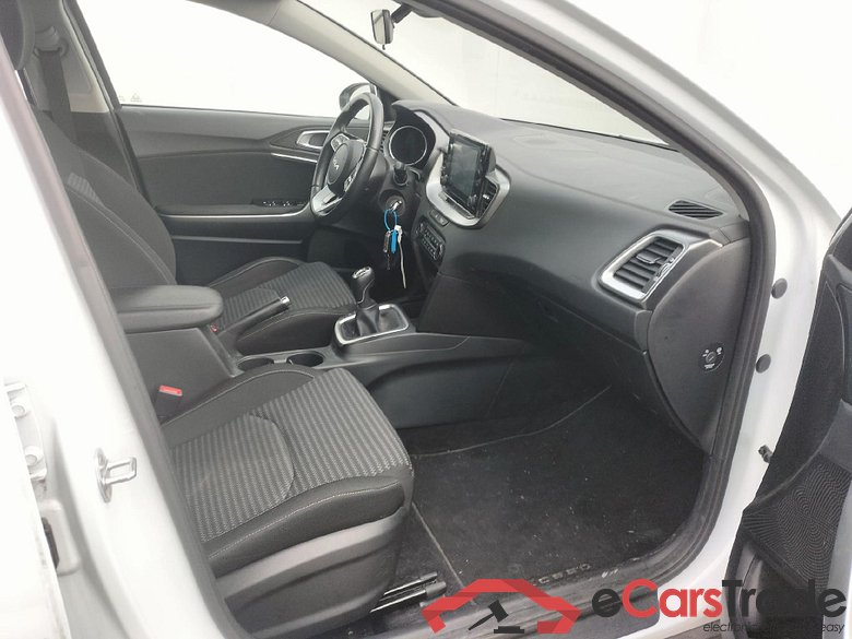 KIA XCeed / 2022 / 5P / todoterreno 1.0 T-GDi Drive 88kW (120CV) #6
