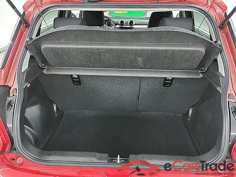 SUZUKI Swift 1.2 Smart Hybrid Select 5D 61kW #5