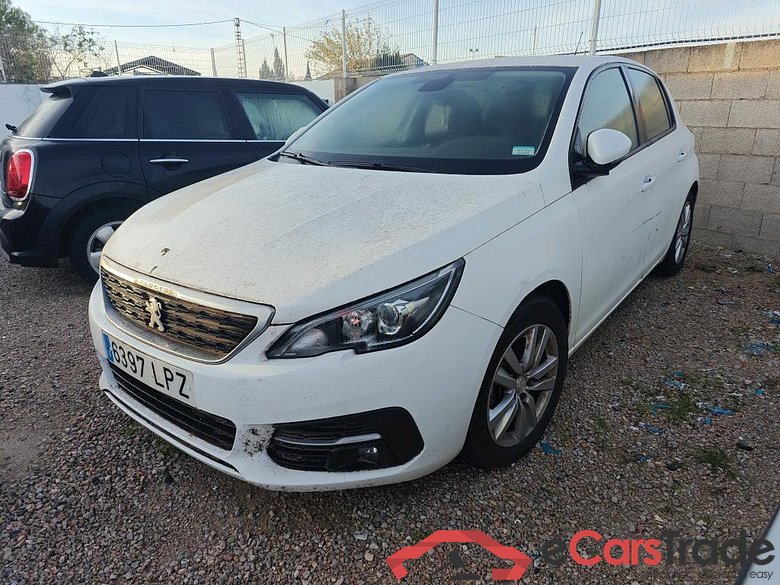 PEUGEOT 308 / 2017 / 5P / berlina con portón 5p Active Pack BlueHDi 130 S&S