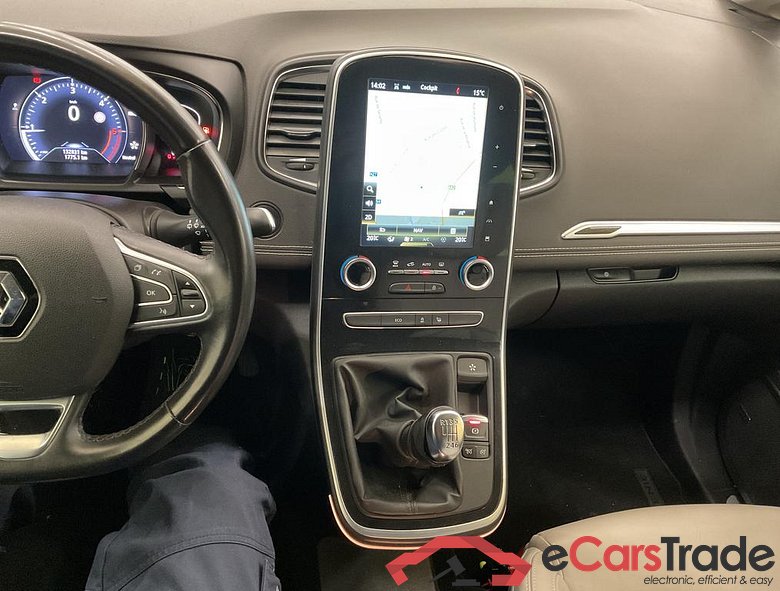 RENAULT Scénic Scenic 1.6 dCi Energy Bose Edition #5