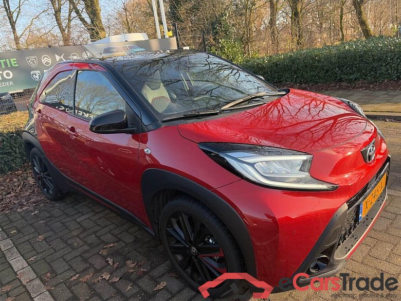TOYOTA Aygo X 1.0 VVT-i S-CVT Premium #2
