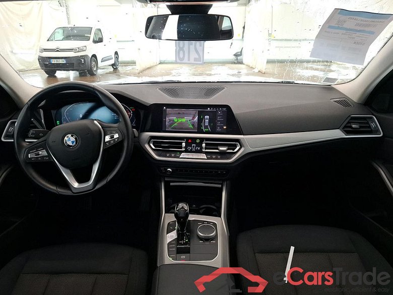 Série 3 Touring 316 d Lounge 2.0 120CV BVA8 E6d #4