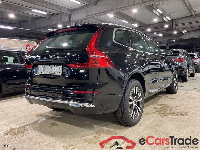 VOLVO XC60 - 2017 2.0 T6 AWD PHEV Inscription Expression #4