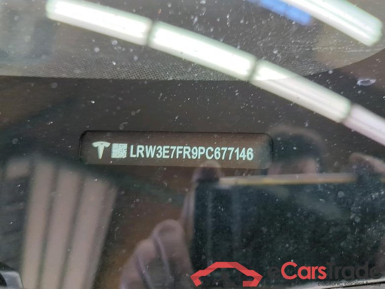 TESLA Model 3 RWD Hinterradantrieb 4d 239kW #4