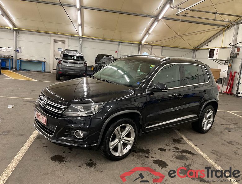 VOLKSWAGEN Tiguan Tiguan Sport & Style 2.0 TDI SCR BlueMotion Technology 81 kW (110 ch) 6 vitesses manuel #1