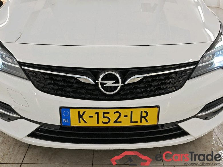 Opel Astra Sports Tourer 1.2 turbo S/S 81kW Edition 5d #5