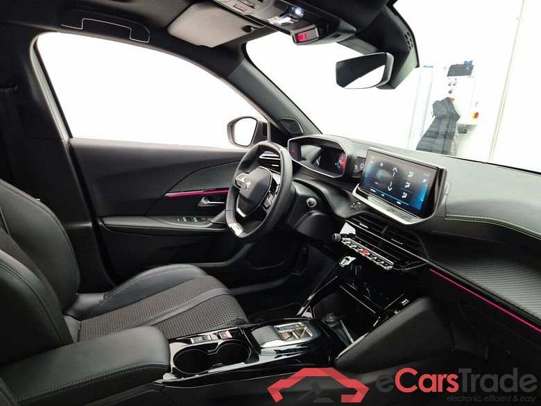 PEUGEOT 2008 ARRAY ELECTRIQUE GT #3