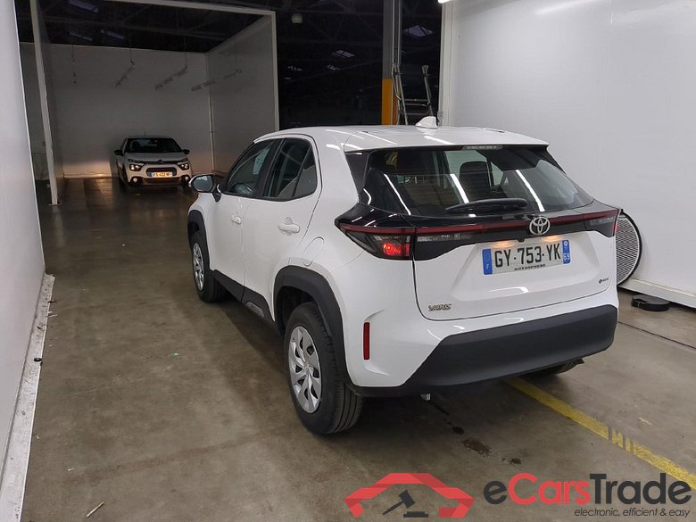 TOYOTA Yaris Cross Hybride / 2021 / 5P / SUV 1.5 HYBRID 116H DYNAMIC AUTO #4