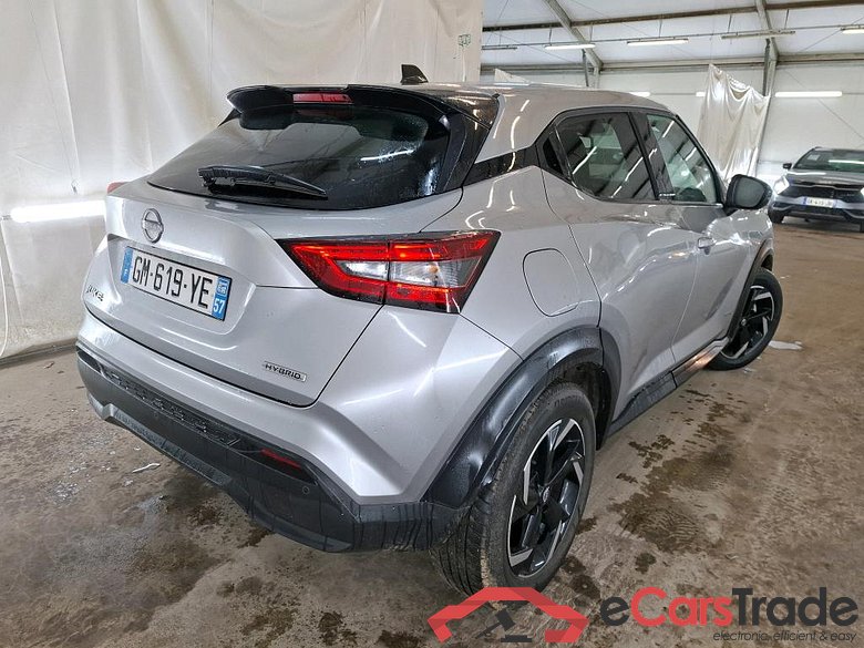NISSAN Juke / 2019 / 5P / Crossover Hybrid 143 Business+ #3