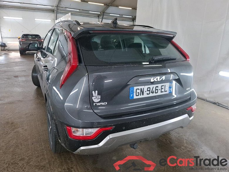KIA Niro / 2022 / 5P / Berline 1.6 GDI 183 PHEV ACTIVE BUSINESS DCT6 #2