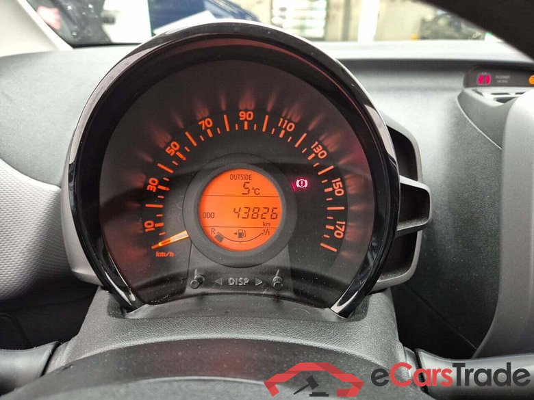 PEUGEOT 108 1.0 e-VTi Active #4