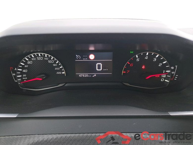 PEUGEOT 2008 / 2019 / 5P / todoterreno Allure BlueHDI 81kW (110CV) #4