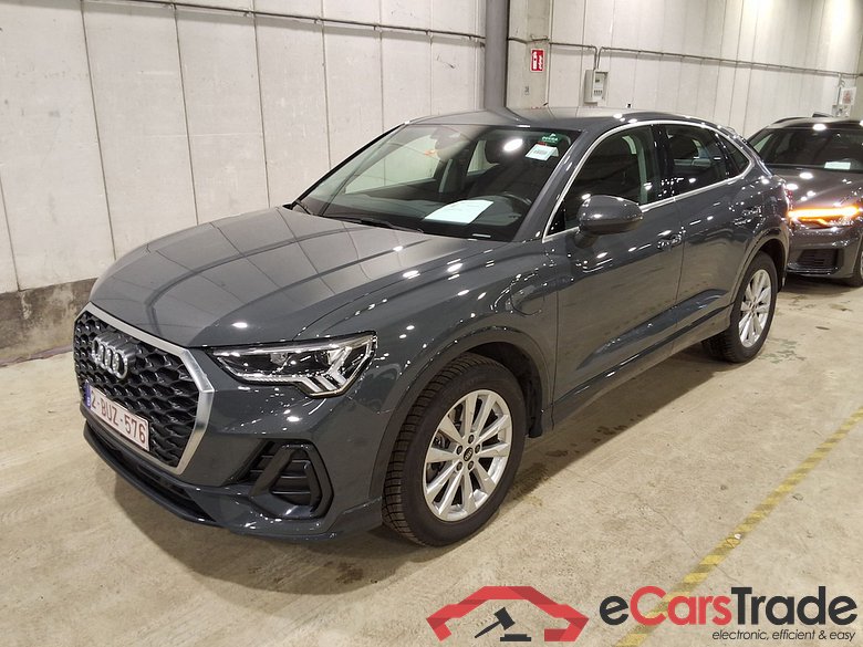 AUDI Q3 Sportback 1.4 45 TFSI E S TRONIC #1