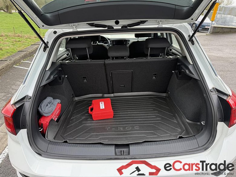 VOLKSWAGEN T-Roc T-Roc Style 1.0 OPF 81 kW (110 ch) 6 vitesses manuel #4